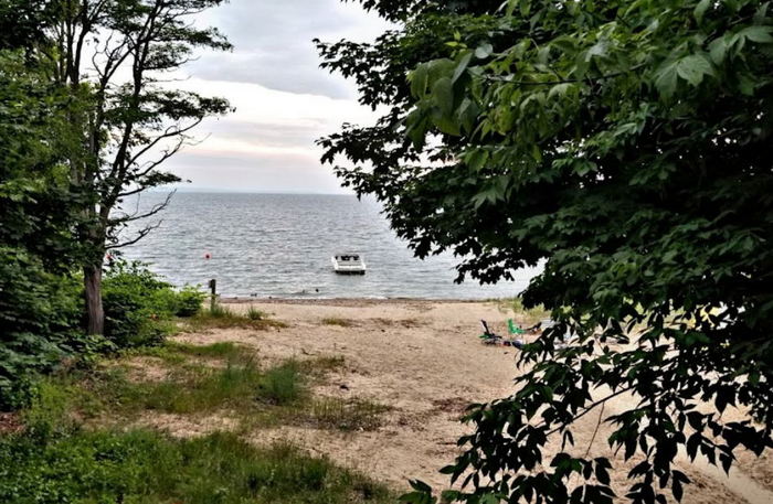 Terrace Beach Motel - Water View (newer photo)